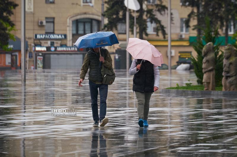 У白у день очікується легкий дощ. Прогноз погоди на 30 вересня для Харкова та його околиць.
