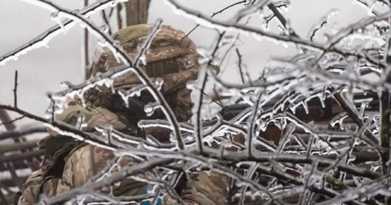 Протягом останньої доби зафіксовано 235 зіткнень на фронті. Найбільш напруженими залишаються напрямки Покровський, Гуляйпільський і Костянтинівський, повідомляє Генеральний штаб. КАРТА