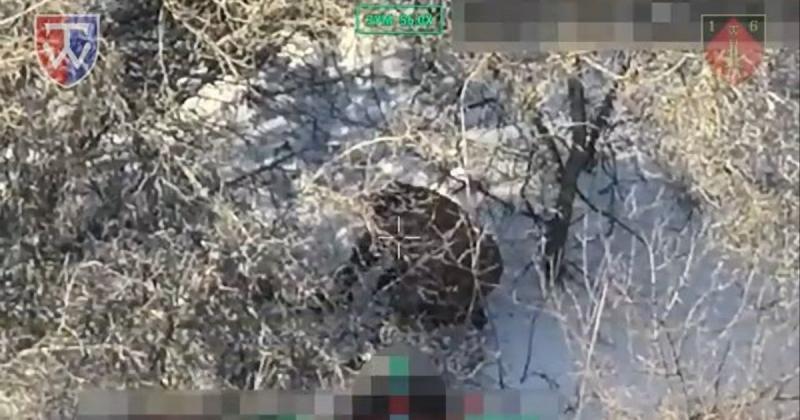 Військовослужбовці 58-ї окремої механізованої бригади завдали удару по позиціях АГС та підземному укриттю ворога на території Харківщини. Дивіться ВIДЕО.