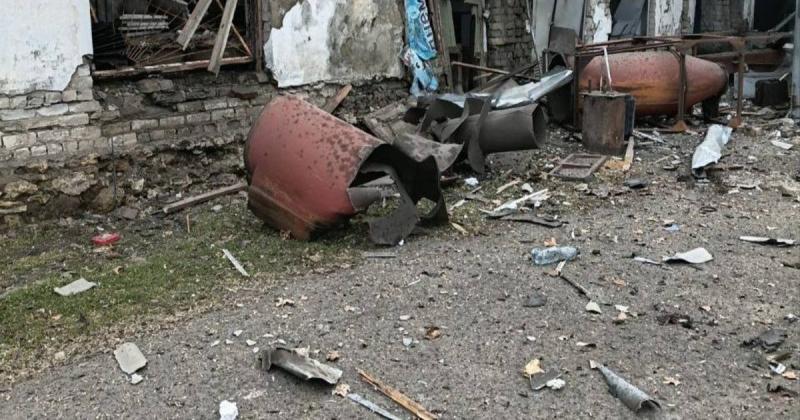 Російські війська завдали удару по Херсону: один чоловік загинув.