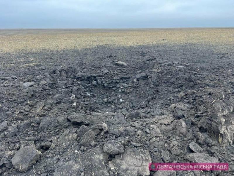 Атаки на Харківську область: адміністративна будівля в Дергачах зазнала пошкоджень.