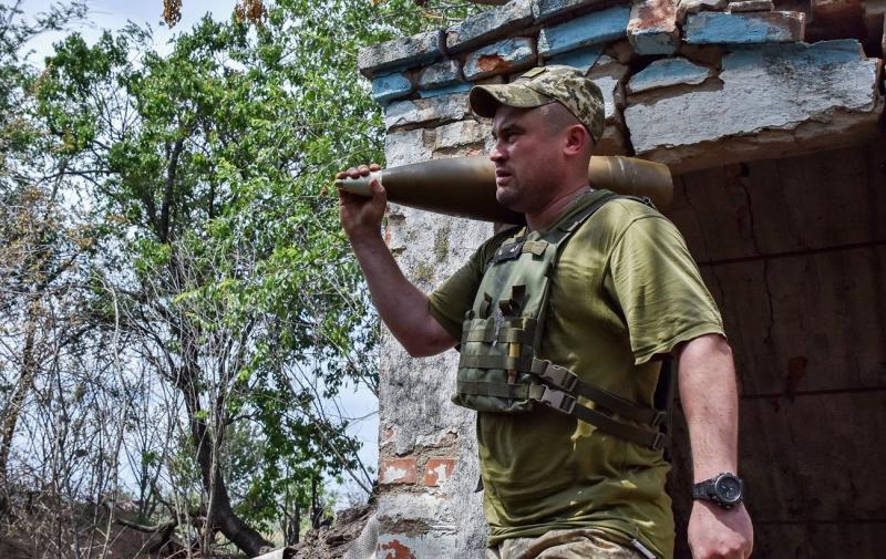 Збройні сили України досягли успіху в районі Торецька, тоді як противник здійснив просування в двох напрямках, згідно з картами ISW.
