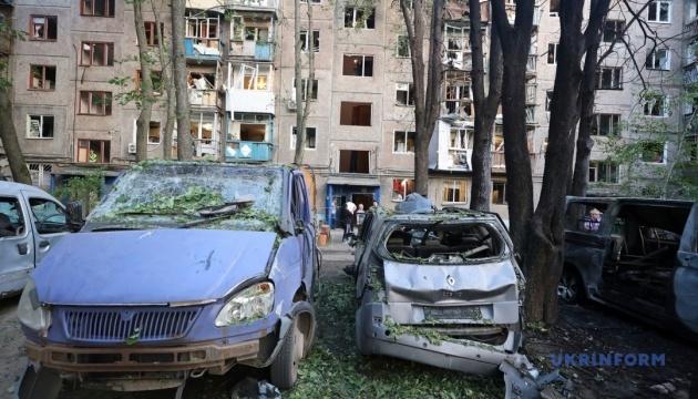 Кількість осіб, які постраждали внаслідок дронової атаки в Харкові, збільшилася до 60, з них двоє загинули.