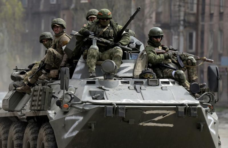 Відбуваються інтенсивні зіткнення: яке місто намагаються оточити російські війська?
