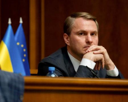 Швидкий кар'єрний ріст та таємниці минулого нового генерального прокурора Руслана Кравченка.