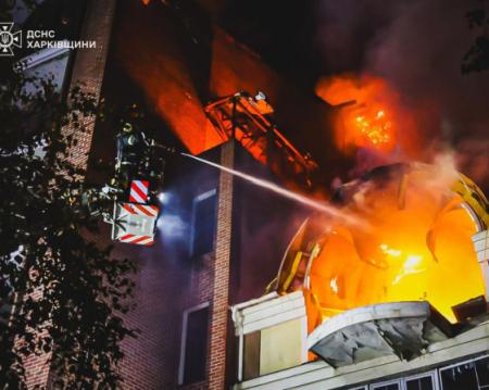 Росія вдарила по Харківській області: виникли вогняні спалахи, є постраждалі.
