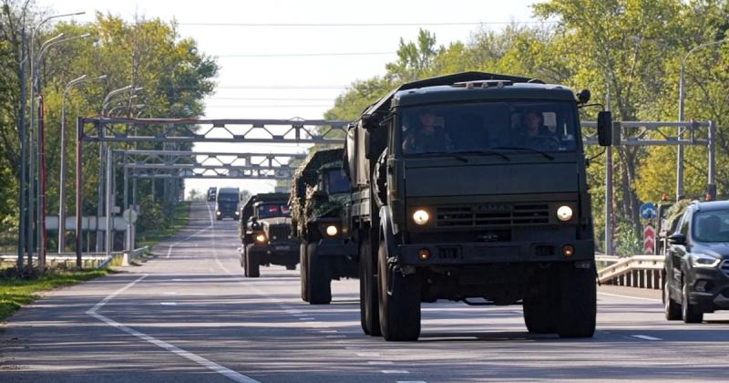 Російські війська концентрують свої ресурси та техніку поблизу Запоріжжя: чи варто очікувати нових атак?