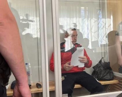 Справа щодо фінансових зловживань, пов’язаних з будівництвом фортифікаційних споруд: колишнього заступника мера Харкова затримано та поміщено під варту.