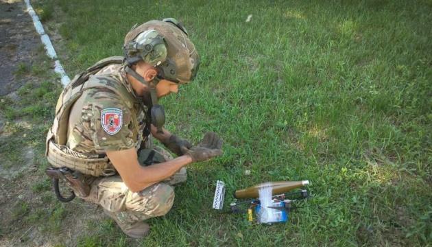 У Сумській області правоохоронці нейтралізували безпілотник, укомплектований боєприпасом.