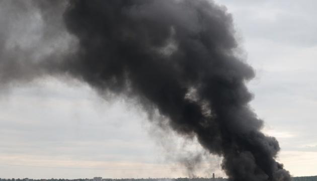 У Харкові безпілотник вразив дитячий садок, внаслідок чого постраждали діти.