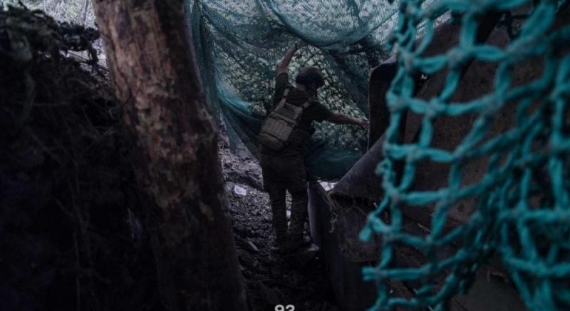 Збройні сили України здійснили контратаку на позиції російських військ у Куп'янську, проте ситуація залишається вкрай нестабільною, - зазначив Трегубов.