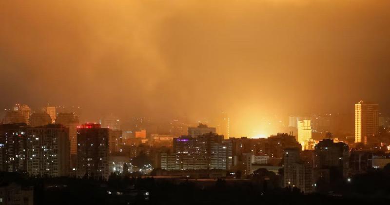 Росія вчиняє ракетний обстріл Києва - результати нічного нападу агресорів.