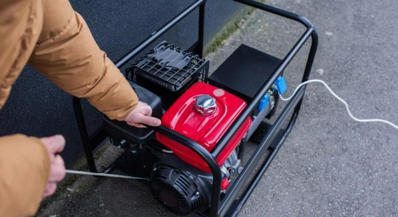 Енергетичний тиск триває: в ряді регіонів введено екстрені відключення електроенергії.