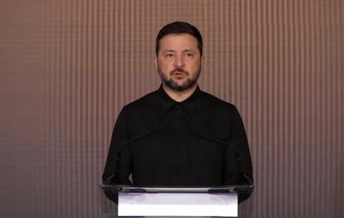 Президент України заявив, що документ, що стосується завершення війни, може бути винесений на всеукраїнський референдум.