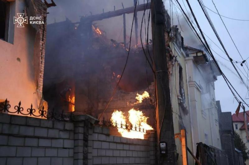 Ситуація в енергетичному секторі: окупанти знову здійснили атаки, вводяться нові обмеження.