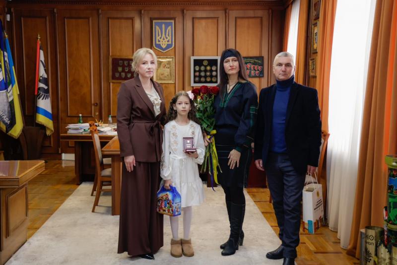 Сім'я загиблого героя Петра Савчука отримала його орден 