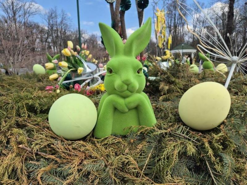 У Харкові встановили великодні прикраси — ФОТО, ВІДЕО
